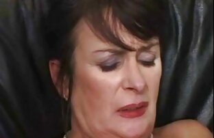 XXX Sexy esposa desnuda filmada en la peliculas porno online latino bañera