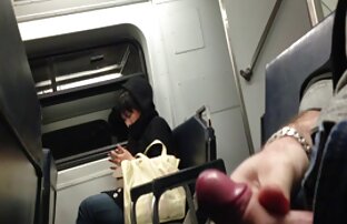 XXX Rubia pelicula xxx español latino bronceada y en forma se folla hasta el orgasmo